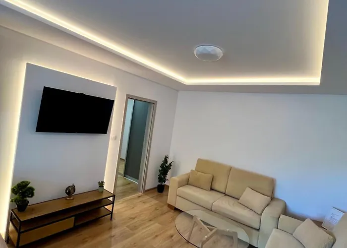 Daire Rovnik Kösice